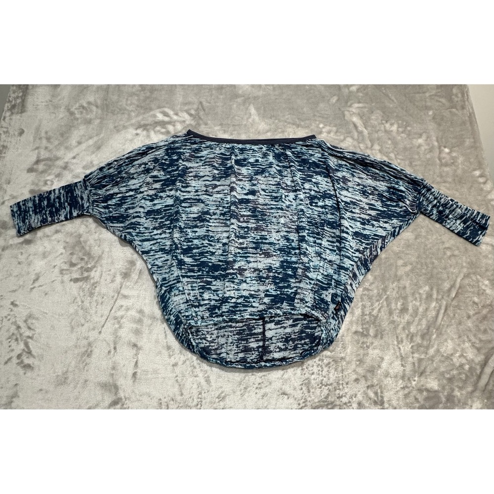 T2Love Blouse Shirt Women's Size 12 Blue/White Off Shoulder Sleeve Relaxed EUC